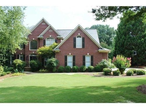 33 Grand Avenue, Suwanee, GA 30024