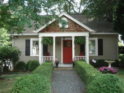 808 Berkeley Avenue Nw, Atlanta, GA 30318
