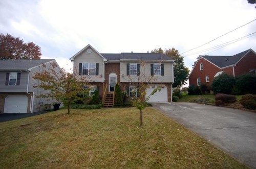 4428 Hazelridge Rd NW, Roanoke, VA 24012