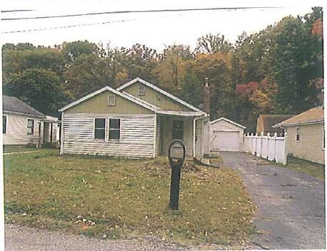 204 Terminal St, East Peoria, IL 61611