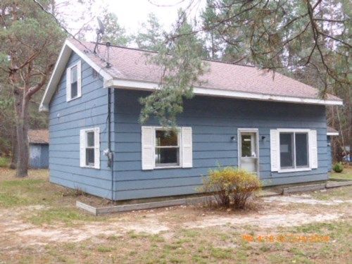 11845 Jouppi Rd, Bear Lake, MI 49614