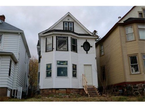1117 E 4th St, Duluth, MN 55805