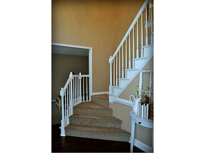 303 Jasmine Court, Woodstock, GA 30189