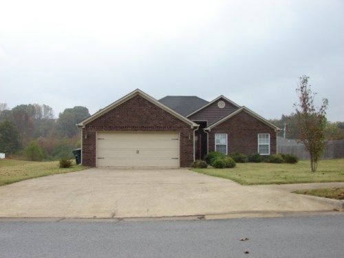 103 Landings Way Dr, Toney, AL 35773