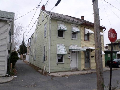 523 North Chapel St, Lebanon, PA 17046