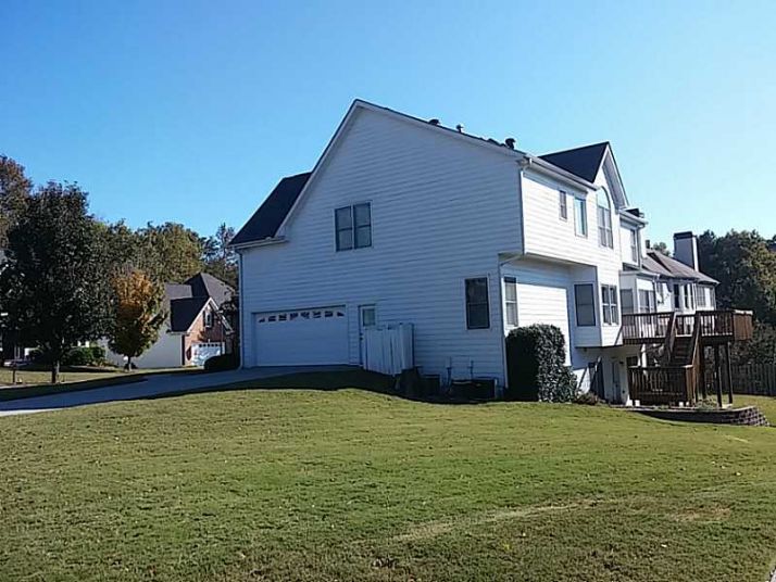2023 Blue Heron Way, Lawrenceville, GA 30043