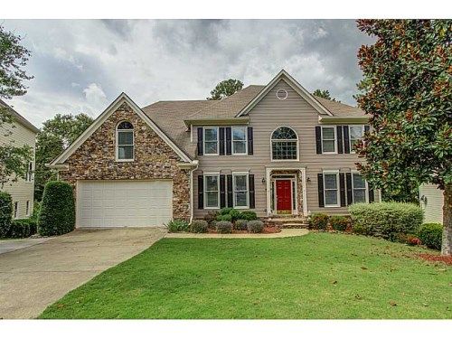 1051 Fairecroft Court, Suwanee, GA 30024