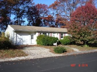 1 Lydia Rd, Coventry, RI 02816