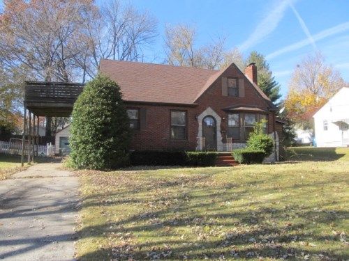 214 Carolina Ave, Alton, IL 62002