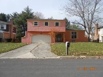 1925 Birkdale Dr, Columbus, OH 43232