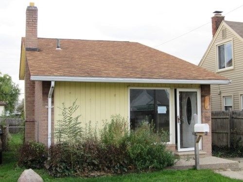 3584 14th St, Wyandotte, MI 48192