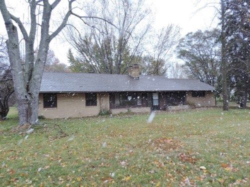 4233 Snow Rd, Bridgman, MI 49106