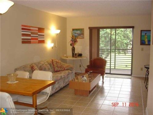 10405 SUNRISE LAKES BL # 306, Fort Lauderdale, FL 33322