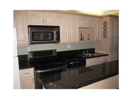 4530 79 AV # 2 C, Miami, FL 33166