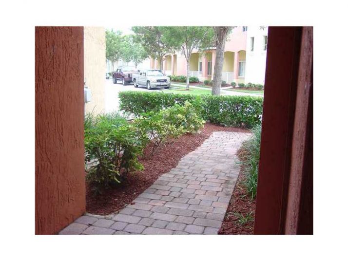 1908 SE 23 AV # 1908, Homestead, FL 33035