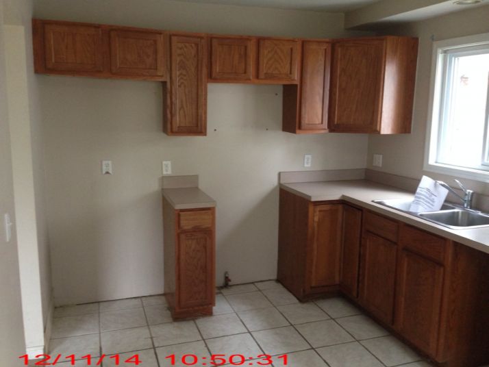 20917 Ontaga St, Farmington, MI 48336