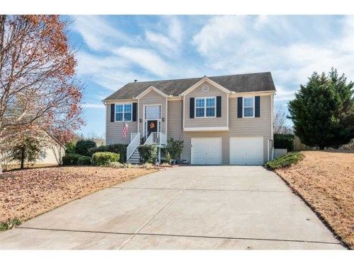 8325 River Hill Commons Drive, Ball Ground, GA 30107
