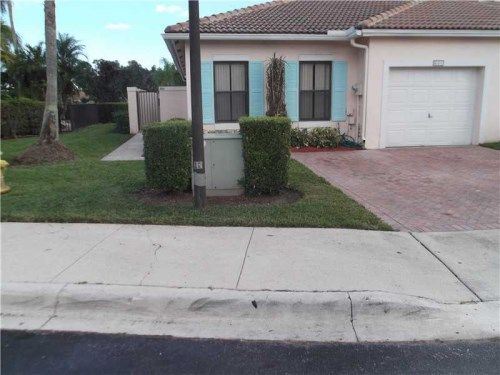 651 SW 158 TE # 0, Hollywood, FL 33027
