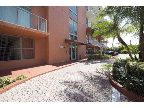 2100 VAN BUREN ST # 307, Hollywood, FL 33020