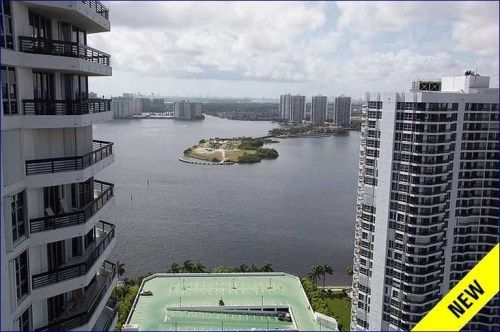 3500 MYSTIC POINTE DR # 3503, Miami, FL 33180