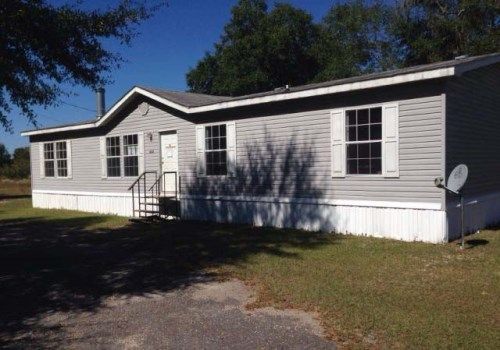 12122 NW Smith Cir, Bristol, FL 32321