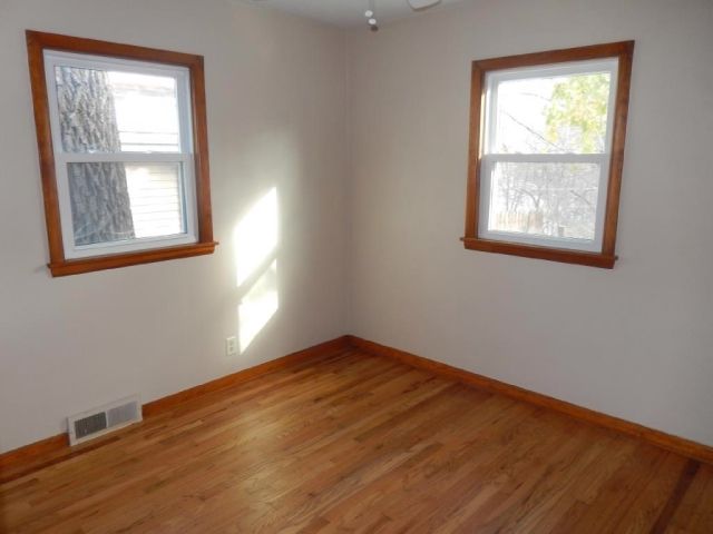 1836 31st St, Moline, IL 61265