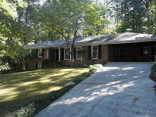 34 Cecil Drive, Marietta, GA 30068