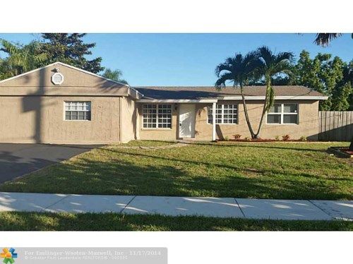6133 HOGAN CREEK RD, Pompano Beach, FL 33063