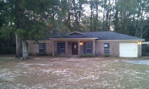 6904 N Greenway Dr, Mobile, AL 36608