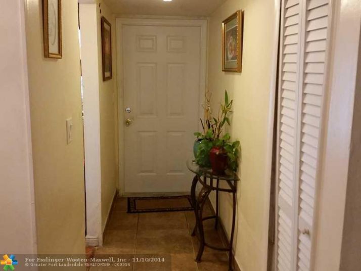 5950 Del Lago Cir # 103, Fort Lauderdale, FL 33313