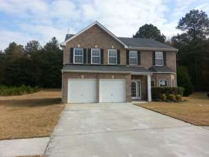 4598 Browns Mill Ln, Lithonia, GA 30038