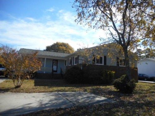1410 Laura Duncan Rd, Apex, NC 27502