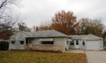 216 Albert St Washington, IL 61571