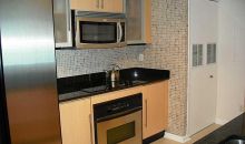 325 S Biscayne Blvd # 3821 Miami, FL 33131
