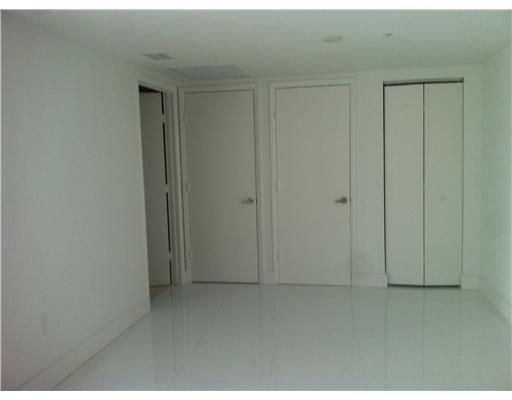 495 BRICKELL AV # B622, Miami, FL 33131