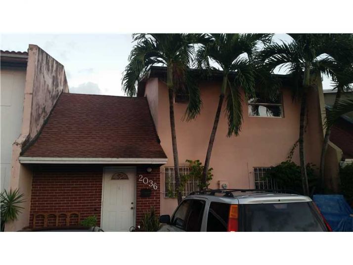 2036 SW 103 CT # 2036, Miami, FL 33165