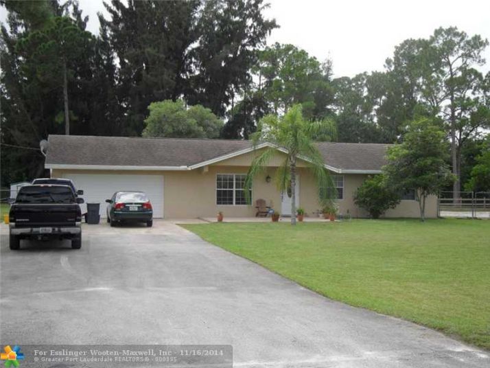 16060 E GLASGOW DR, Loxahatchee, FL 33470