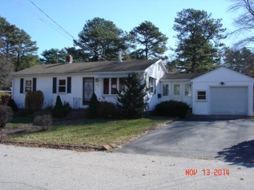 42 Larch Dr, Coventry, RI 02816