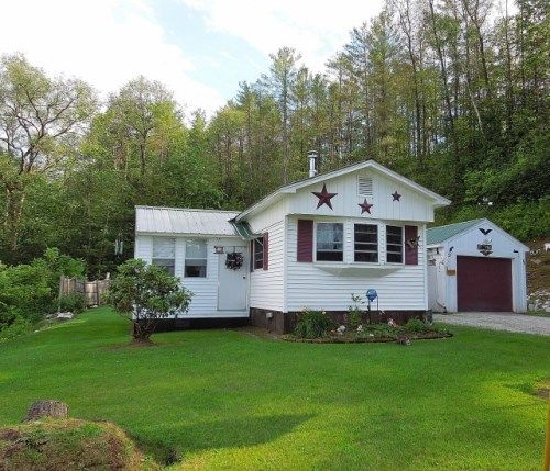 11 Gorham Bridge Road, Proctor, VT 05765
