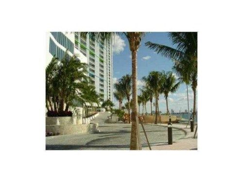 325 S BISCAYNE BL # 1818, Miami, FL 33131