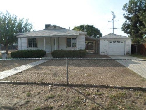 419 N Magnolia Avenue, Farmersville, CA 93223