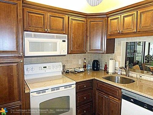 3521 Inverrary Dr # 205 J, Fort Lauderdale, FL 33319