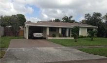 936 PINE RIDGE DR Fort Lauderdale, FL 33317