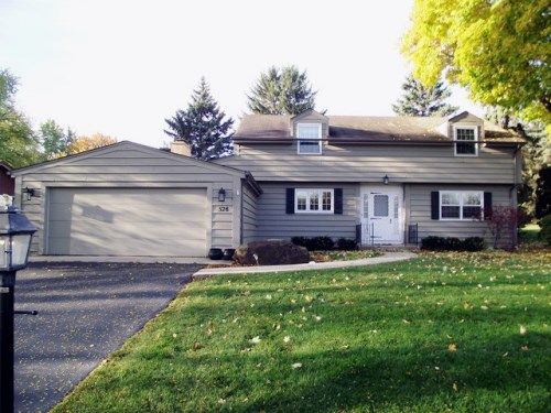 528 Berriedale Dr., Cary, IL 60013