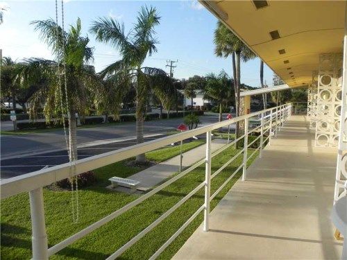 1110 N RIVERSIDE DR # 20, Pompano Beach, FL 33062
