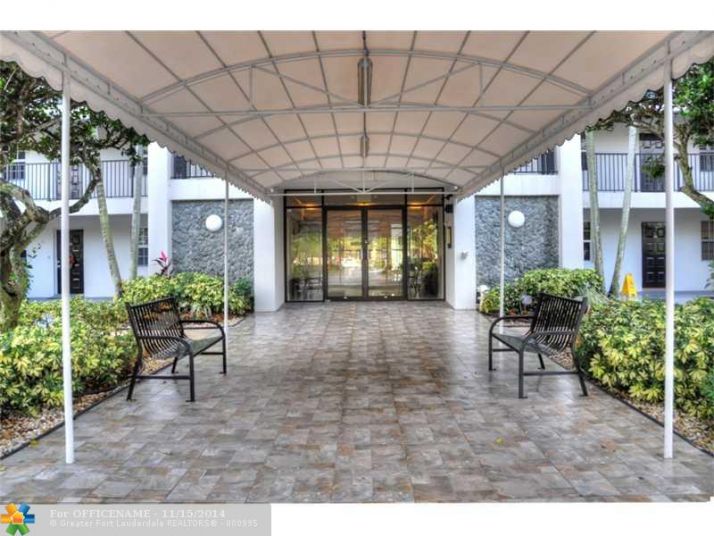 2900 N Course Dr # 1010, Pompano Beach, FL 33069