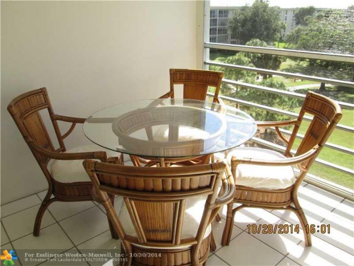 535 Oaks Dr # 507, Pompano Beach, FL 33069