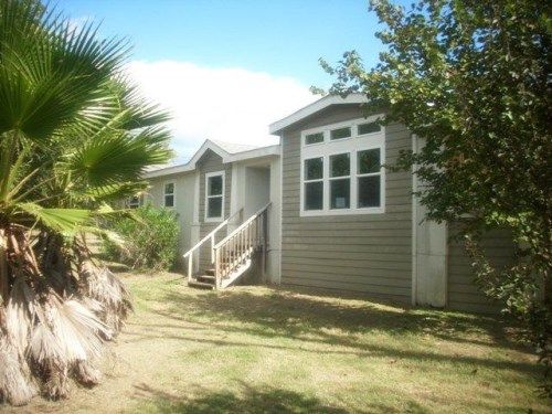 7877 Fm 141, Dime Box, TX 77853