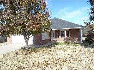 1007 W Green Acres Pl, Rogers, AR 72758