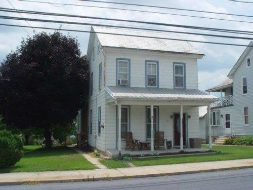 205 E MAIN STREET, Terre Hill, PA 17581
